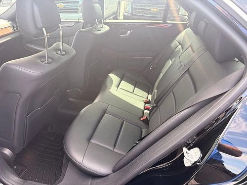 Used 2012 Mercedes-Benz E 350 Sedan image 12