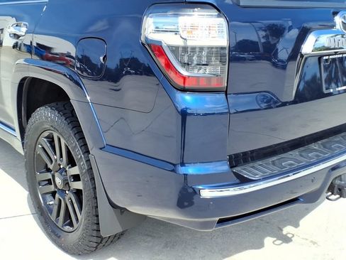 Used 2016 Toyota 4Runner Limited AWD/4WD image 19