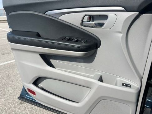 Used 2017 Honda Pilot EX-L image 20