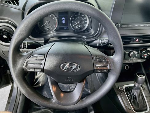 Used 2023 Hyundai Kona SEL w/ Cargo Package AWD/4WD image 11