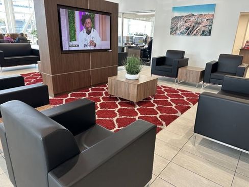 Certified 2025 Toyota Camry LE image 32