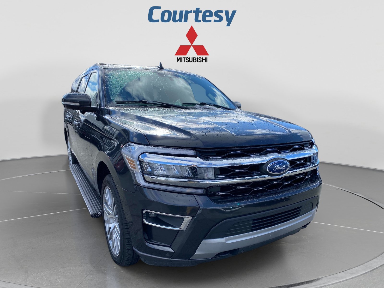 Used 2023 Ford Expedition Max Limited AWD/4WD image 9