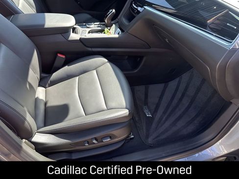 Certified 2023 Cadillac XT6 Premium Luxury w/ Technology Package AWD/4WD image 18