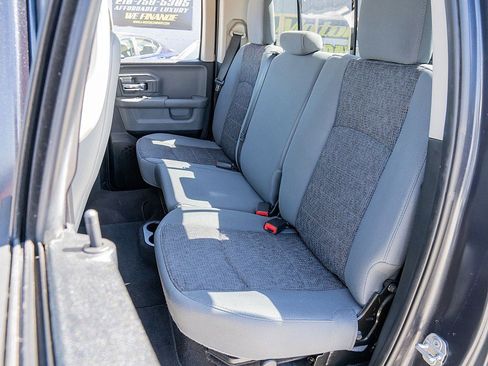 Used 2018 RAM 1500 Big Horn image 16