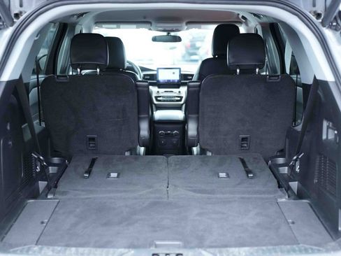 Certified 2023 Ford Explorer XLT w/ Equipment Group 202A image 13