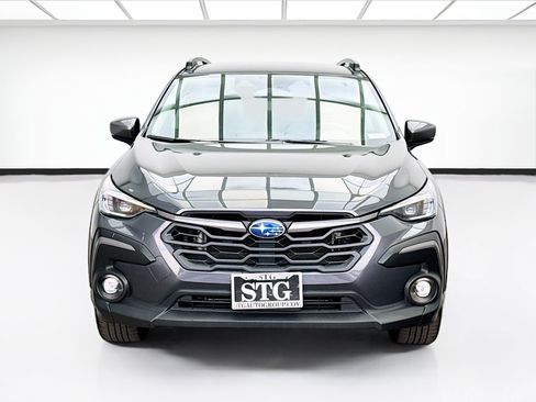 Used 2024 Subaru Crosstrek 2.5i Limited w/ Crosstrek Mirror Package AWD/4WD image 2