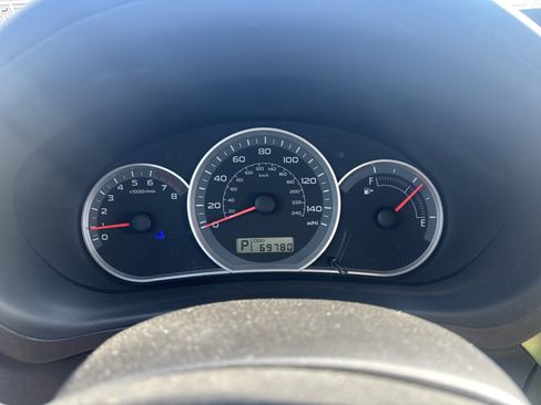 Used 2010 Subaru Impreza 2.5i image 18