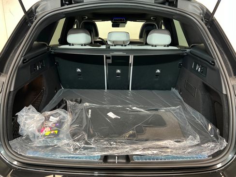 New 2026 Mercedes-Benz GLC 300 4MATIC image 22