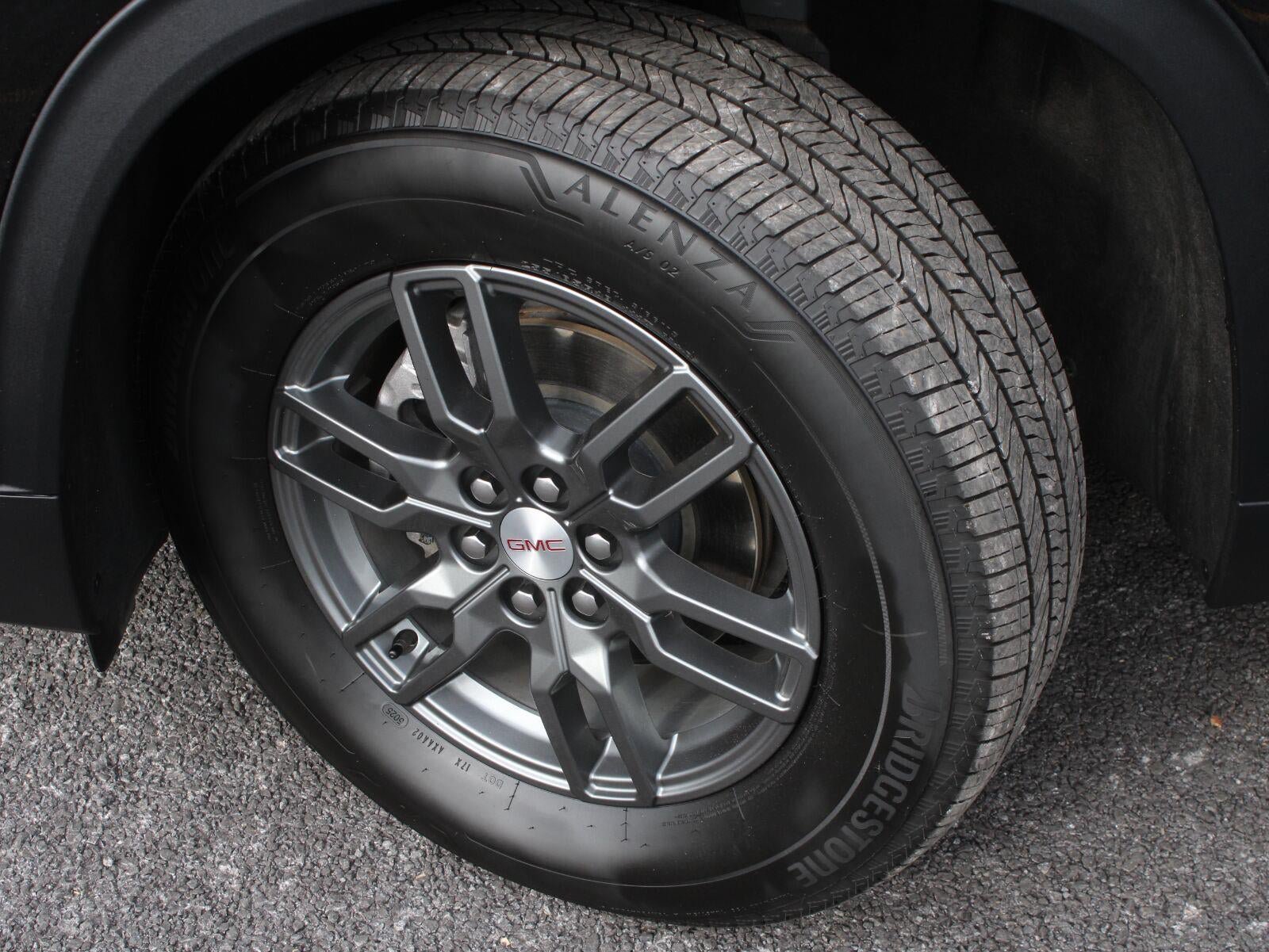 Certified 2026 GMC Acadia Elevation AWD/4WD image 21