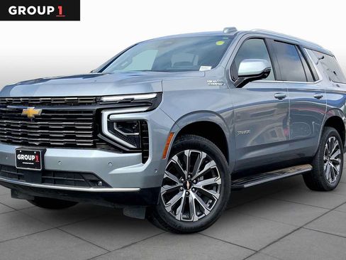 Used 2025 Chevrolet Tahoe High Country AWD/4WD image 1