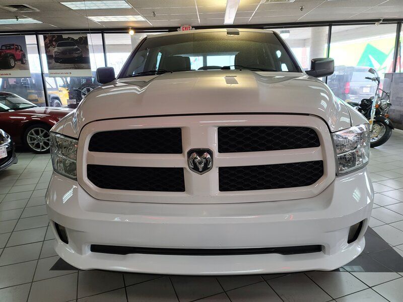 Used 2014 RAM 1500 Express AWD/4WD image 3