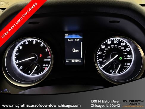 Used 2018 Toyota Camry LE image 23