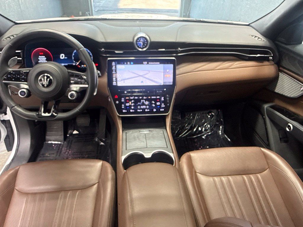 Used 2023 Maserati Grecale GT AWD/4WD image 41