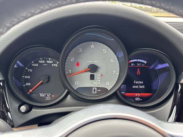 Used 2021 Porsche Macan S AWD/4WD image 23