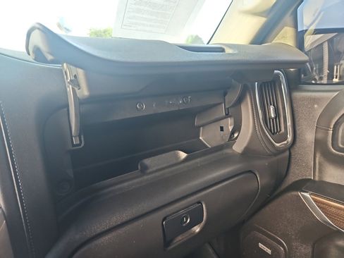 Used 2021 Chevrolet Silverado 1500 LT Trail Boss w/ Convenience Package II image 20