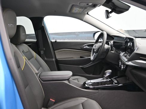 New 2026 Chevrolet Trax ACTIV w/ Driver Confidence Package image 9