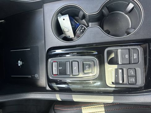 Used 2024 Honda Pilot TrailSport image 19