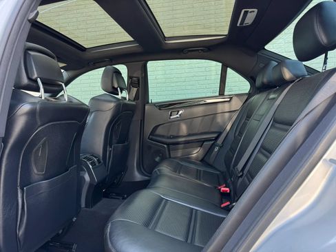 Used 2010 Mercedes-Benz E 63 AMG Sedan image 18