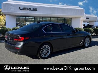 Used 2021 BMW 530i xDrive w/ Premium Package AWD/4WD video 5