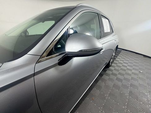 Used 2025 Genesis GV70 2.5T AWD/4WD image 19