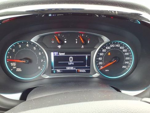 Used 2019 Chevrolet Traverse LT image 28