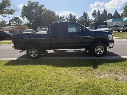 Used 2007 Dodge Ram 2500 Truck SLT image 8