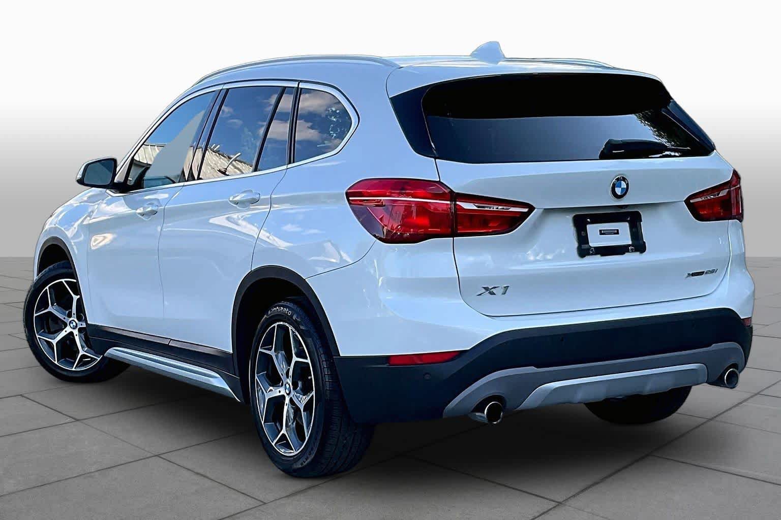 Used 2018 BMW X1 xDrive28i w/ Premium Package AWD/4WD image 11