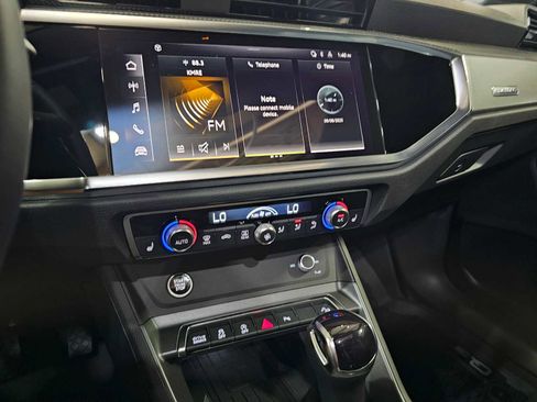 New 2025 Audi Q3 2.0T Premium image 26