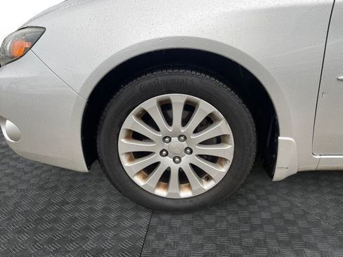 Used 2011 Subaru Impreza 2.5i Premium w/ PWR Moonroof Value Pkg AWD/4WD image 13