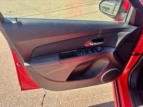 Used 2014 Chevrolet Cruze LTZ w/ Sun, Sound and Sport Package image 9