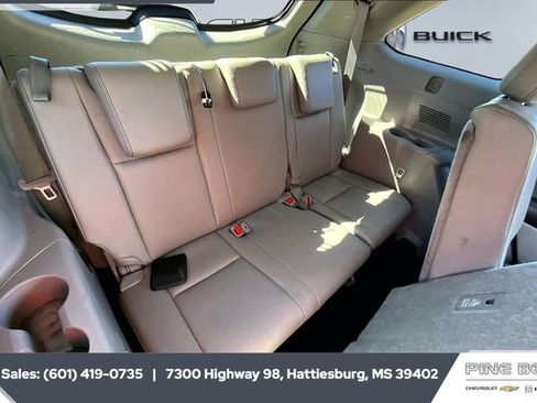 Used 2018 Toyota Highlander XLE image 21