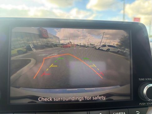 Certified 2023 Nissan Rogue SV image 35