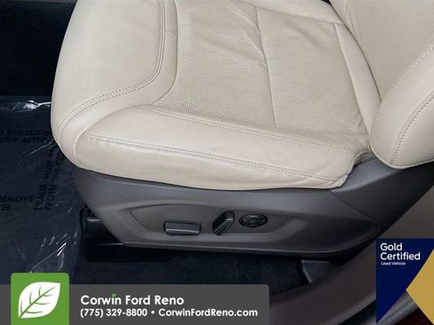 Certified 2022 Ford Explorer Platinum w/ Equipment Group 601A image 24