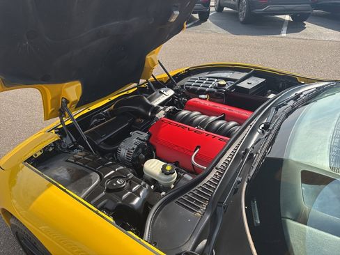 Used 2003 Chevrolet Corvette Z06 w/ Memory Package, 3 Drivers image 14