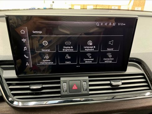 Used 2023 Audi Q5 2.0T Premium w/ Convenience Package AWD/4WD image 37