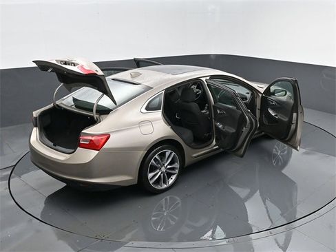 Used 2023 Chevrolet Malibu LT image 28