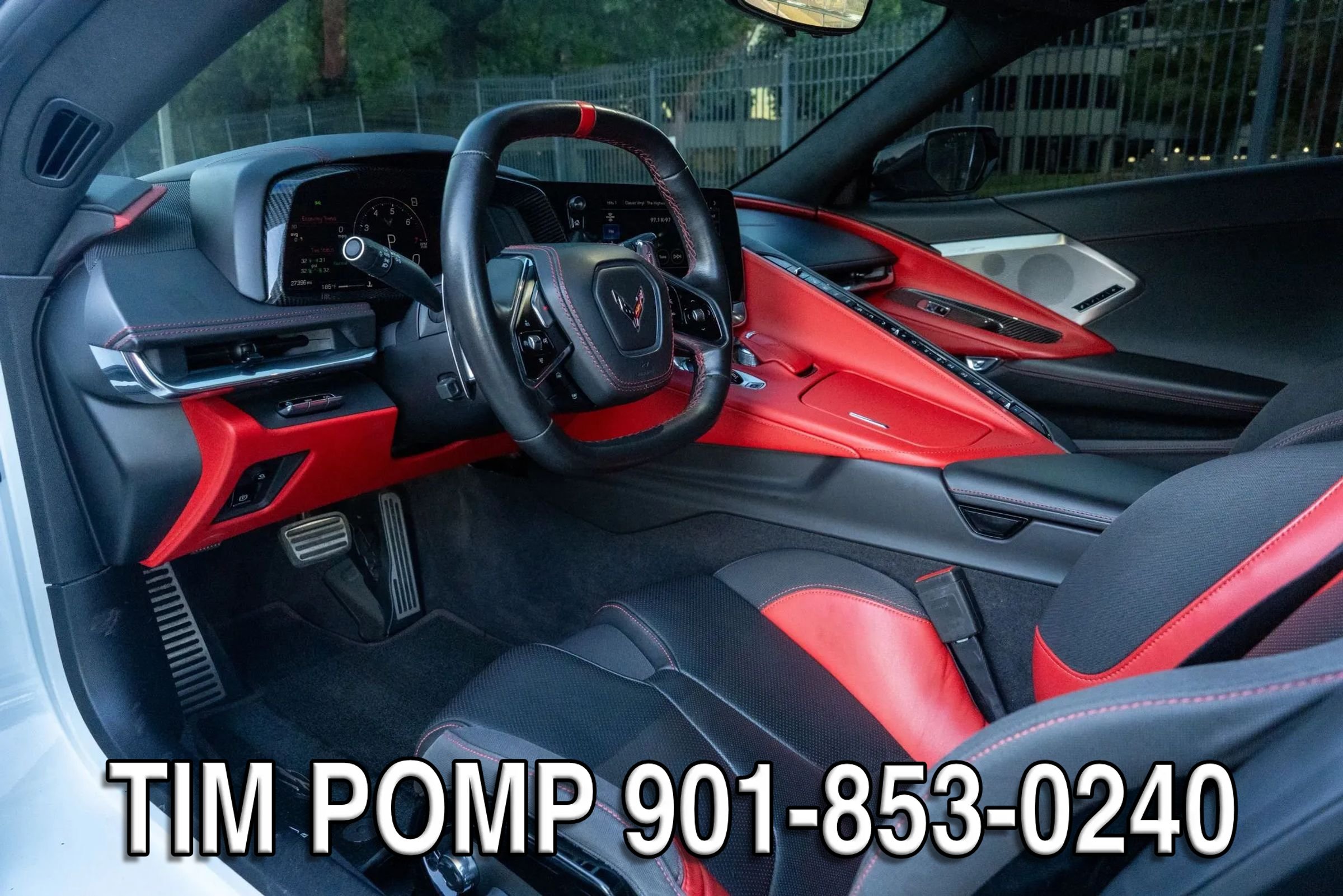 Used 2020 Chevrolet Corvette Stingray Premium Cpe w/ 3LT Preferred Equipment Group RWD image 10