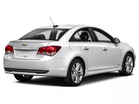 Used 2015 Chevrolet Cruze LTZ w/ Sun, Sound and Sport Package FWD image 5