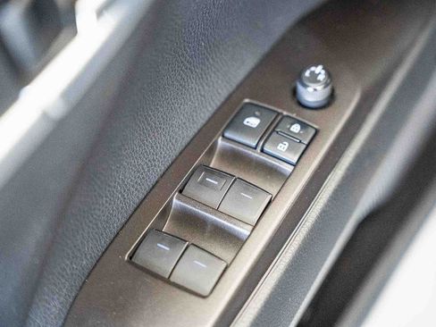 Certified 2022 Toyota Camry SE w/ TRD Appearance Package (TMS) image 21