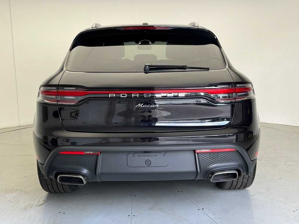 Used 2026 Porsche Macan AWD/4WD image 21
