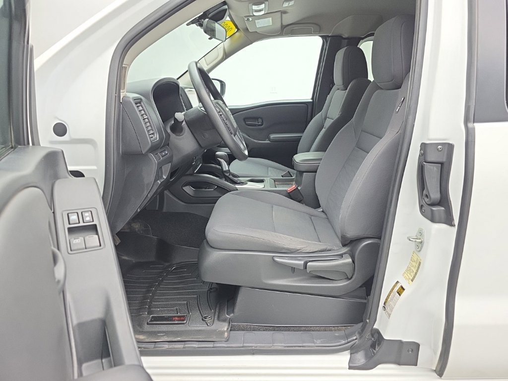 Used 2022 Nissan Frontier S w/ Technology Package AWD/4WD image 13