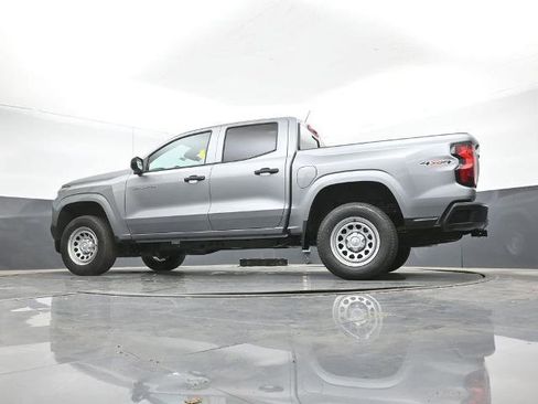 New 2026 Chevrolet Colorado W/T image 12