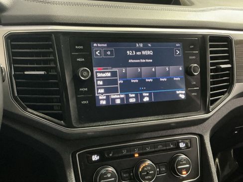 Used 2019 Volkswagen Atlas SE image 26