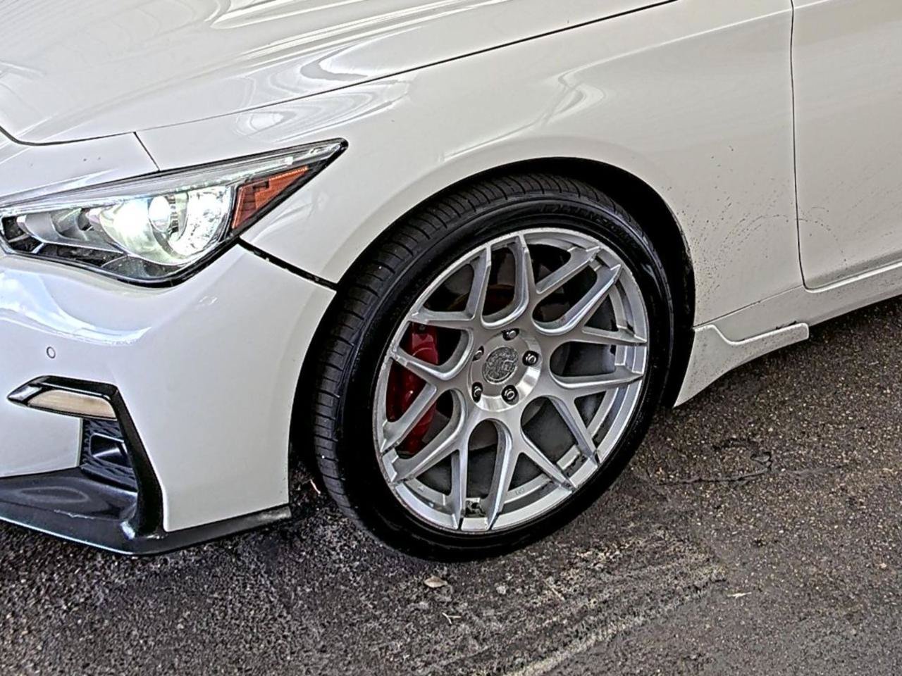 Used 2019 INFINITI Q50 Red Sport 400 w/ Sensory Package AWD/4WD image 18