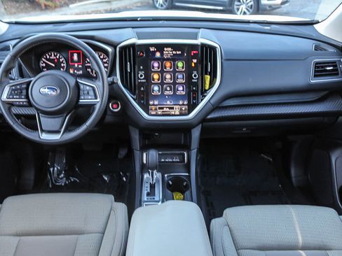 Used 2025 Subaru Ascent Premium image 12
