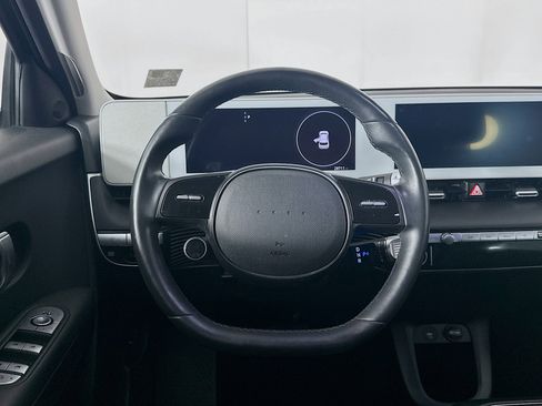 Used 2024 Hyundai Ioniq 5 SEL image 18