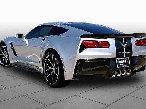 Used 2018 Chevrolet Corvette Grand Sport RWD image 12