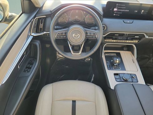 Used 2025 MAZDA CX-90 3.3 Turbo w/ Preferred Package image 19