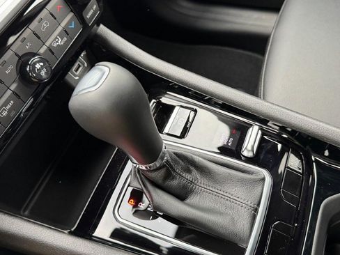 New 2026 Jeep Compass Limited AWD/4WD image 14