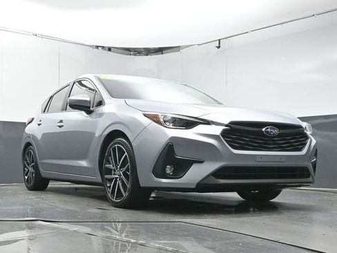 Certified 2025 Subaru Impreza 2.0i Sport AWD/4WD image 33